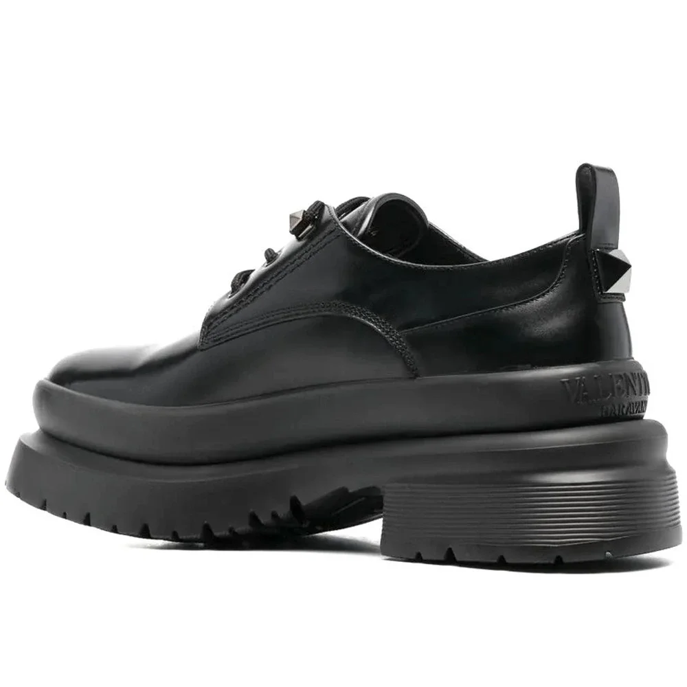 NIB Valentino Garavani Black Roman Stud Calfskin Derby 42